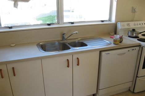 Photo of property in 10 Colenso Place, Otaki Beach, Otaki, 5512