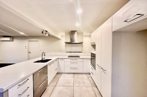 Photo of property in 21 Kelvin Road, Papakura, 2110