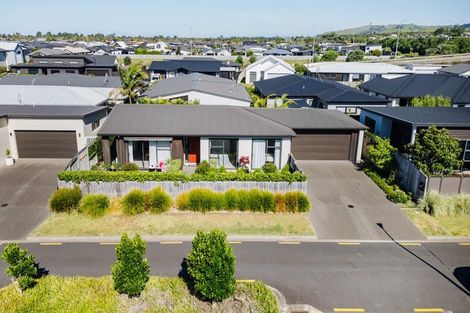 Photo of property in 31 Franks Way, Papamoa Beach, Papamoa, 3118