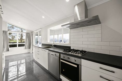 Photo of property in 28 Filmer Place, Melville, Hamilton, 3206