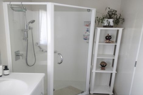 Photo of property in 102a Pah Road, Papatoetoe, Auckland, 2025