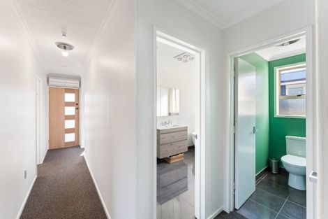 Photo of property in 10 Allen Road, Green Island, Dunedin, 9018