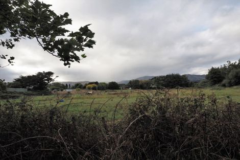 Photo of property in 2-8 Plimmer Terrace, Shannon, 4821