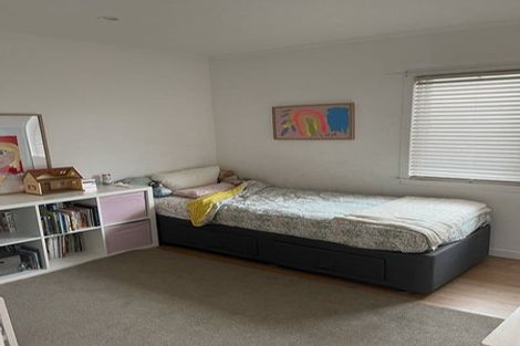 Photo of property in 2/112 Lake Road, Belmont, Auckland, 0622