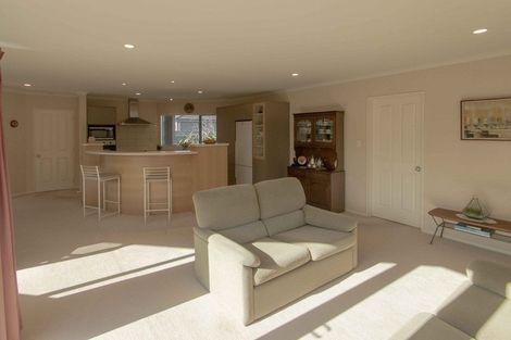 Photo of property in 7 Thode Place, Greenmeadows, Napier, 4112