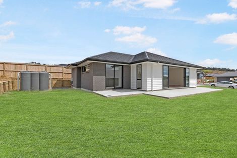 Photo of property in 11 Minerva Avenue, Helensville, 0800