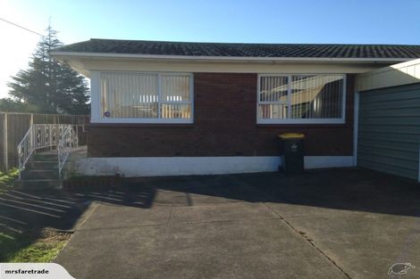 Photo of property in 2/648 Pakuranga Road, Howick, Auckland, 2010