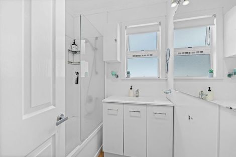 Photo of property in 16 Toetoe Road, Otaika, Whangarei, 0170