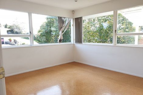 Photo of property in 40 Holland Road, Hillcrest, Auckland, 0627