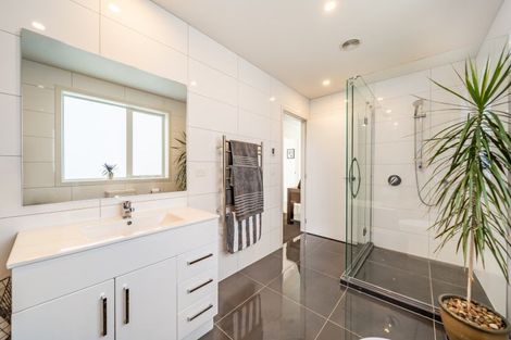 Photo of property in 20b Moohan Street, Wainuiomata, Lower Hutt, 5014