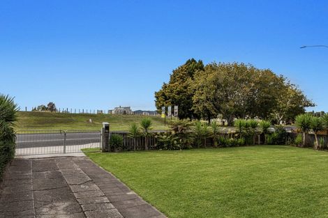 Photo of property in 46 College Road, Edgecumbe, 3120