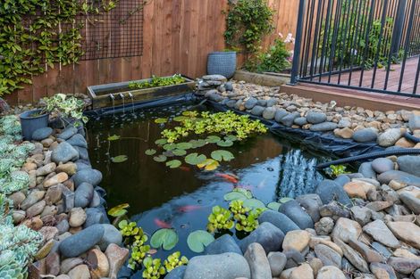 Photo of property in 38a Pokapu Street, Titirangi, Auckland, 0600