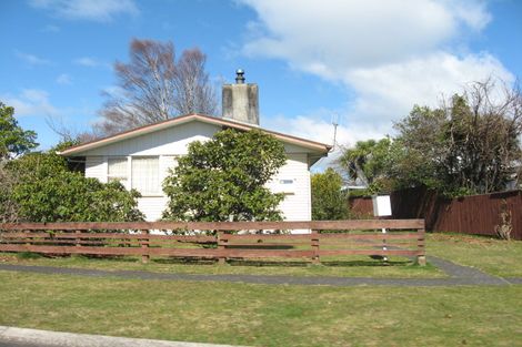 Photo of property in 6 Marotoa Grove, Turangi, 3334