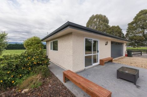 Photo of property in 131 Teapot Valley Road, Brightwater, 7091