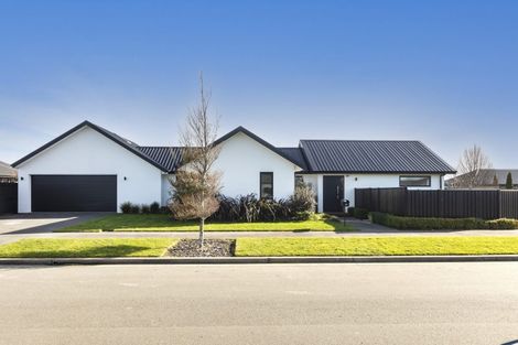 Photo of property in 6 Elba Crescent, Halswell, Christchurch, 8025