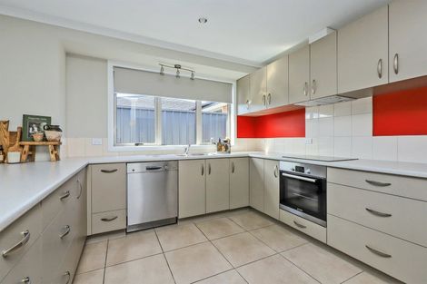 Photo of property in 2a Goddard Lane, Havelock North, 4130