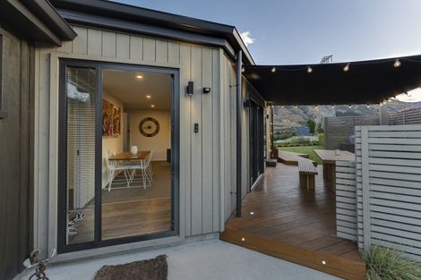 Photo of property in 9 Clover Lane, Lake Hayes, Queenstown, 9304