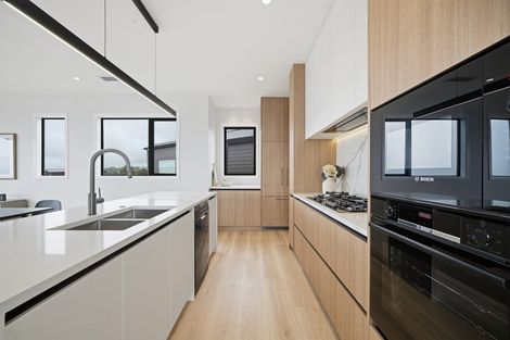 Photo of property in 3 Makumaku Place, Long Bay, Auckland, 0630