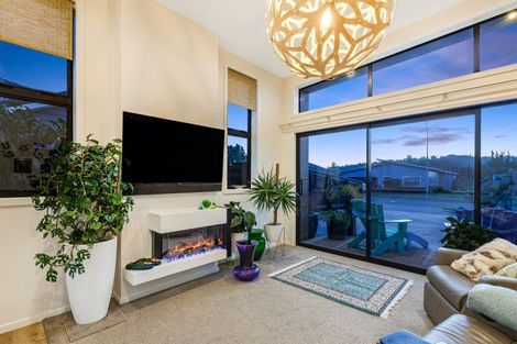 Photo of property in 80 Waipunahau Road, Waikanae, 5036