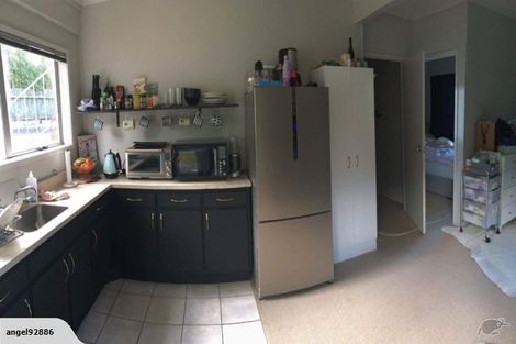 Photo of property in 1/55a West Lynn Road, Titirangi, Auckland, 0604