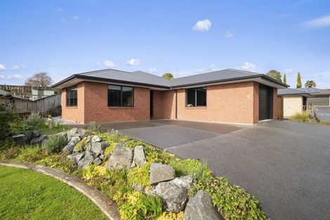 Photo of property in 27 Cambridge Street, Putaruru, 3411