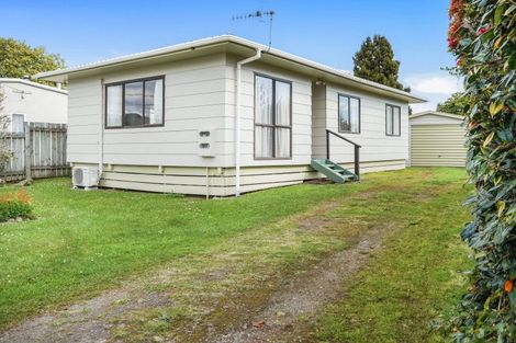 Photo of property in 10b Lee Road, Hannahs Bay, Rotorua, 3010