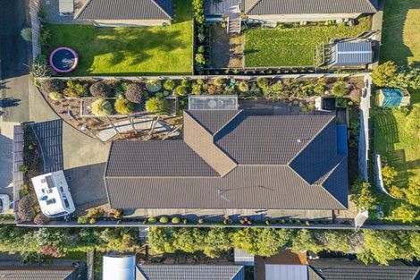 Photo of property in 16 Seamount Drive, Red Beach, 0932