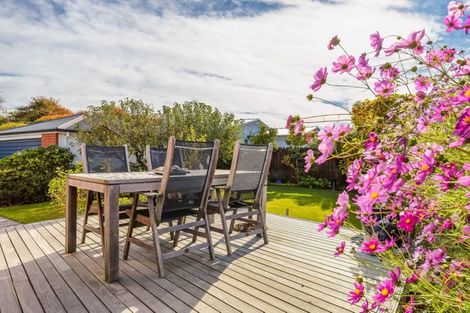 Photo of property in 24 Raxworthy Street, Ilam, Christchurch, 8041