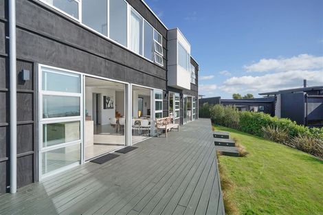 Photo of property in 105 Glenstrae Road, Redcliffs, Christchurch, 8081