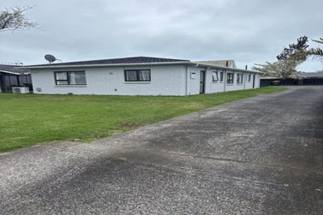 Photo of property in 211 Parklands Avenue, Bell Block, New Plymouth, 4312