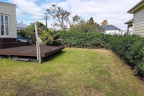 Photo of property in 13 Aitken Terrace, Kingsland, Auckland, 1021