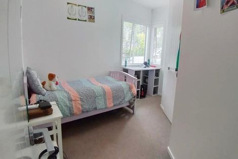 Photo of property in 1/12 Speedy Crescent, Hillcrest, Auckland, 0627