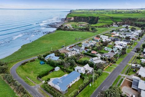 Photo of property in 3 Hira Street, Ohawe, Hawera, 4671