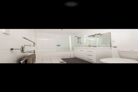 Photo of property in Avoka Apartments, 1a/31 Day Street, Auckland Central, Auckland, 1010