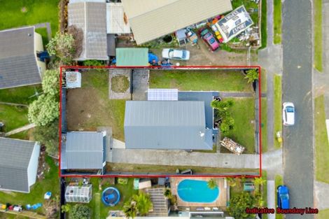 Photo of property in 8 Justamere Place, Weymouth, Auckland, 2103