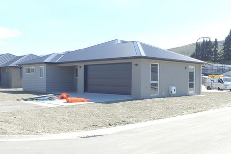 Photo of property in 48 Peterley Road, Lower Shotover, Queenstown, 9304