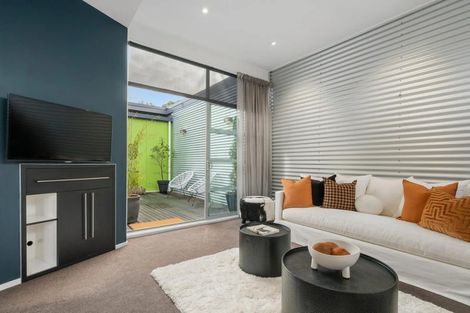Photo of property in 1/5 Whareora Terrace, Cashmere, Christchurch, 8022