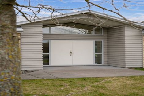 Photo of property in 35 Carnation Court, Cambridge, 3434