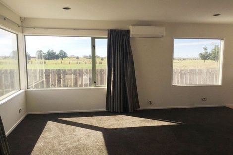 Photo of property in 500 Bower Avenue, Parklands, Christchurch, 8083
