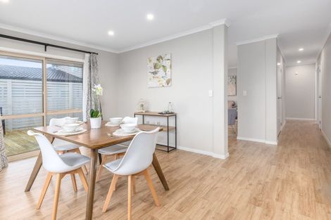 Photo of property in 122 Endeavour Drive, Whitby, Porirua, 5024