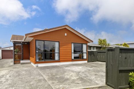 Photo of property in 12b Cathie Place, Karori, Wellington, 6012