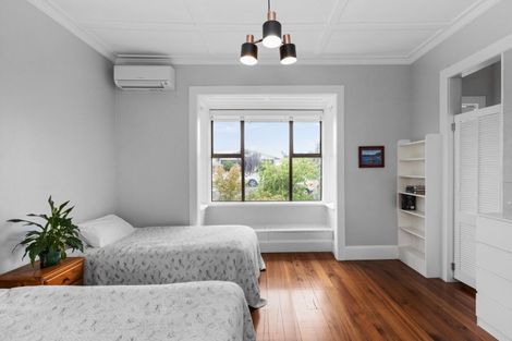 Photo of property in 82 Vigor Brown Street, Napier South, Napier, 4110