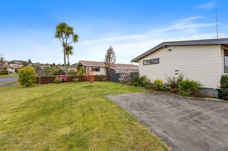 Photo of property in 36 Neri Crescent, Pomare, Rotorua, 3015