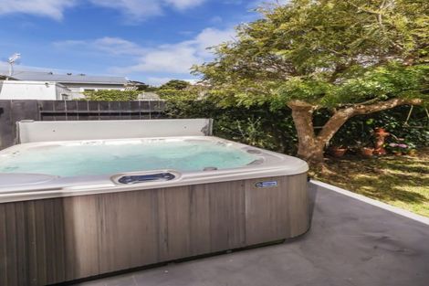 Photo of property in 14 Ventnor Street, Seatoun, Wellington, 6022