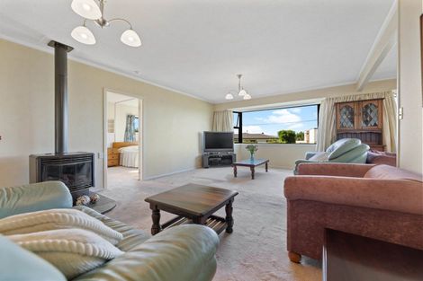 Photo of property in 12 Pataka Road, Taupo, 3330