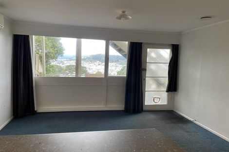 Photo of property in 5/60 Fairlie Terrace, Kelburn, Wellington, 6021