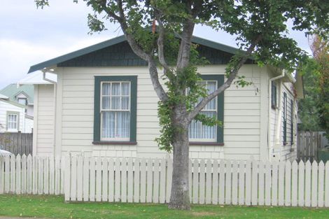 Photo of property in 38 Randwick Crescent, Moera, Lower Hutt, 5010