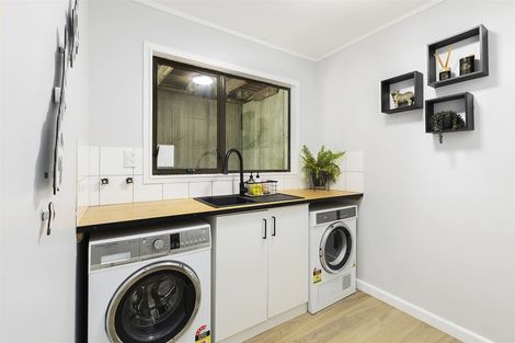 Photo of property in 8 Charthouse Lane, Whitby, Porirua, 5024