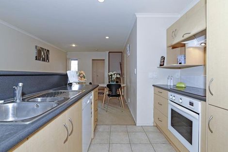 Photo of property in 3/4 Charlenne Close, Ranui, Auckland, 0612