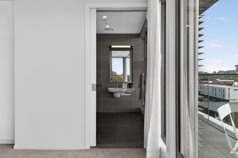 Photo of property in 501/64 Kilmore Street, Christchurch Central, Christchurch, 8013